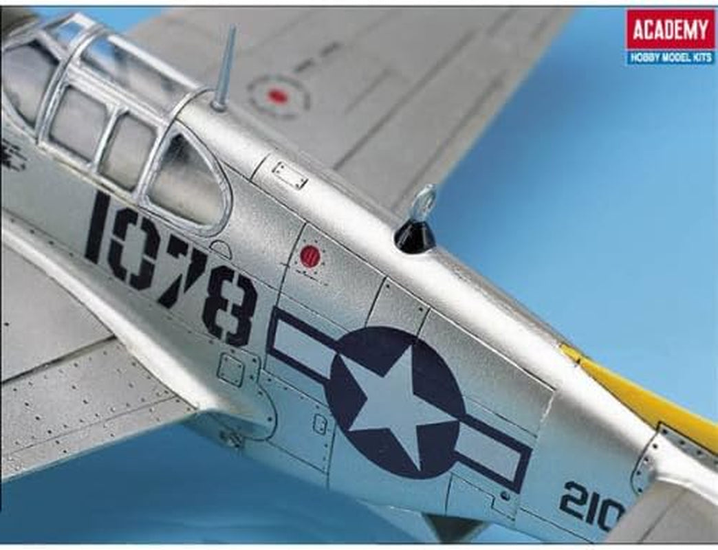 Academy the Fighter of World War II P-51C Model Kit, Gray