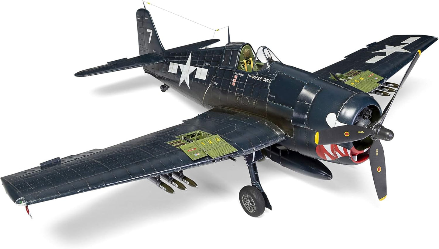 Grumman F6F-5 Hellcat 1:24 WWII Military Aviation Plastic Model Kit A19004, Unpainted