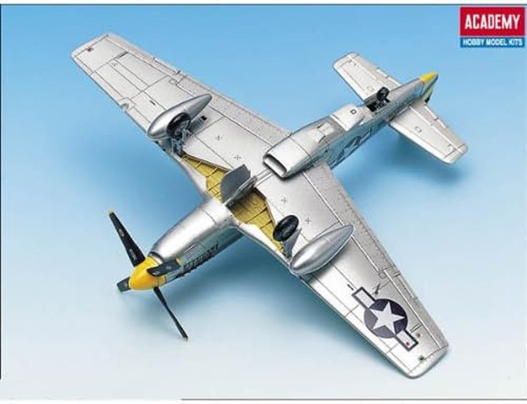 Academy the Fighter of World War II P-51C Model Kit, Gray