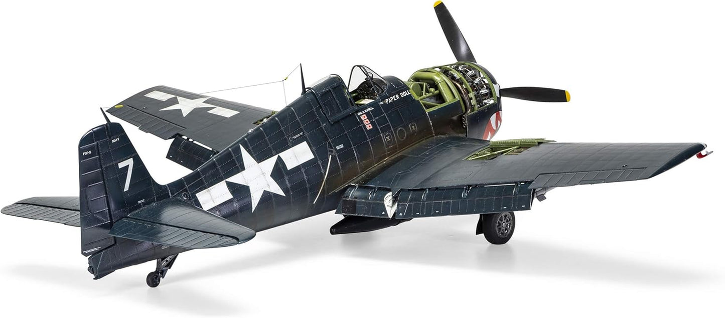 Grumman F6F-5 Hellcat 1:24 WWII Military Aviation Plastic Model Kit A19004, Unpainted